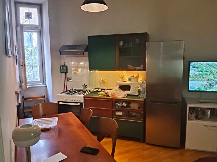 Appartamento bilocale in affitto in Via Taranto, Villa Fiorelli, Roma