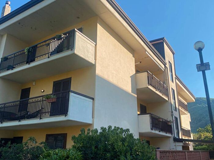 Casa trilocale in affitto in Via degli Orti, Mercogliano