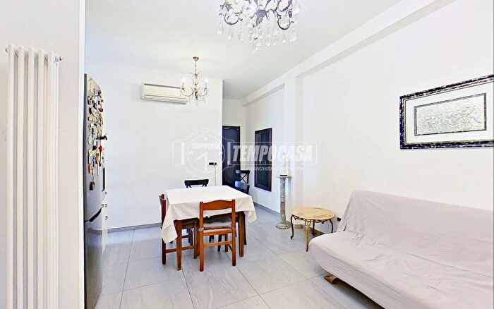 Appartamento bilocale in vendita in Via Michelangelo Buonarroti, Mediglia