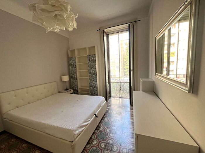 Appartamento bilocale in affitto in Via Voghera, Solari, Milano