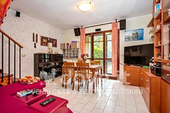 Casa trilocale in vendita in Via Caduti di Cefalonia, Budrio