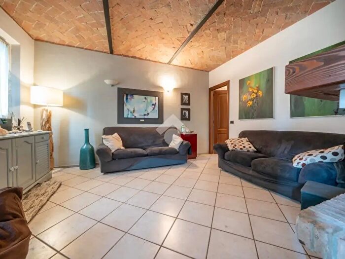 Casa quadrilocale in vendita in Via per Rubiera, San Martino In Rio