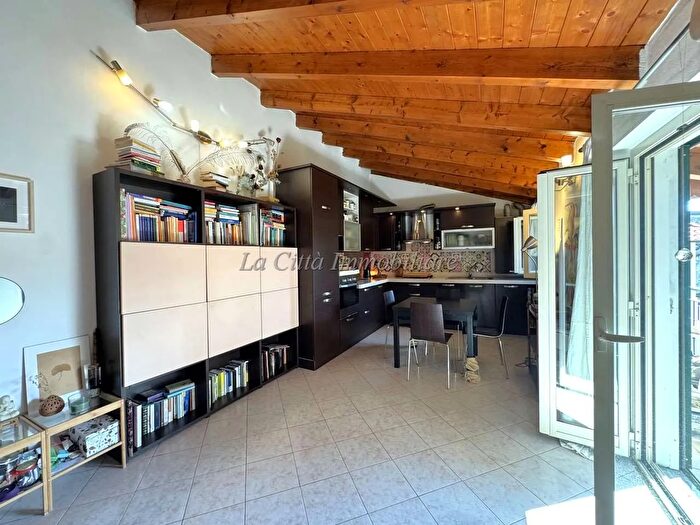 Appartamento bilocale in vendita in Via San Giuseppe Maria Gambaro, Galliate