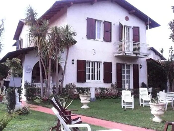 Casa con 5 locali in vendita in a Bregoscia, Montignoso