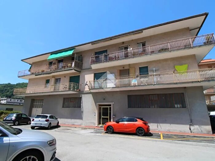 Appartamento quadrilocale in vendita in Via Parma, Chiavari