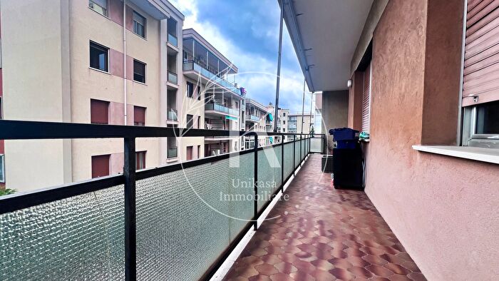 Appartamento quadrilocale in vendita in Via Francesca Lanzone, Savona