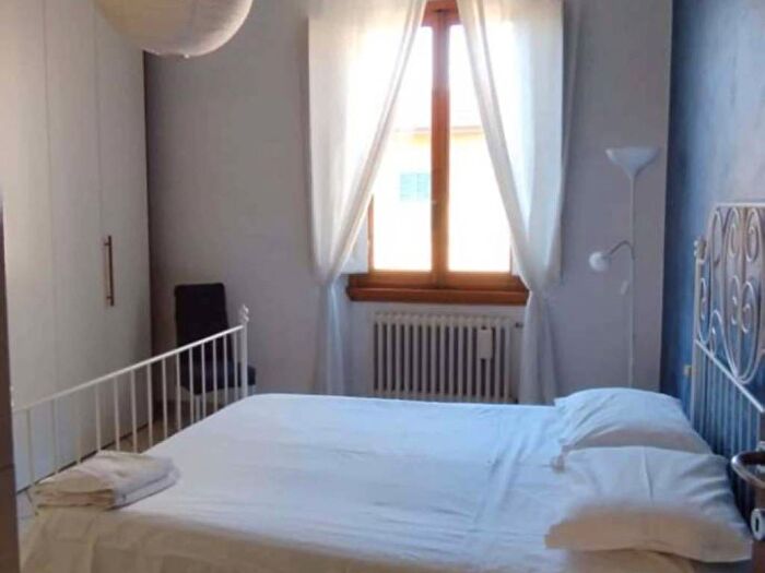 Appartamento trilocale in affitto in Via Circondaria, Ponte di Mezzo Circondaria, Firenze