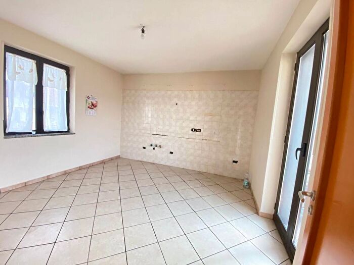 Appartamento trilocale in affitto in Via Innamorati, Nuovo Corso Campano Marchesella, Giugliano in Campania