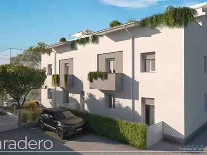 Appartamento trilocale in vendita in Via Abruzzi, Cervia