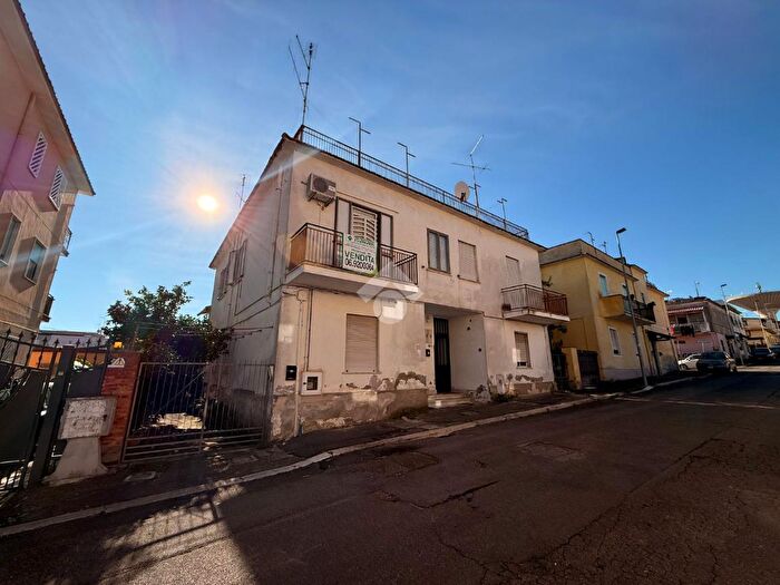 Appartamento bilocale in vendita in Via dei Larici, Aprilia