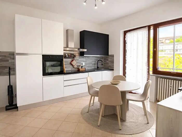 Appartamento trilocale in vendita in Via Alpignano, Rivoli