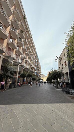 Appartamento trilocale in vendita in Via Matteotti, Nocera Inferiore