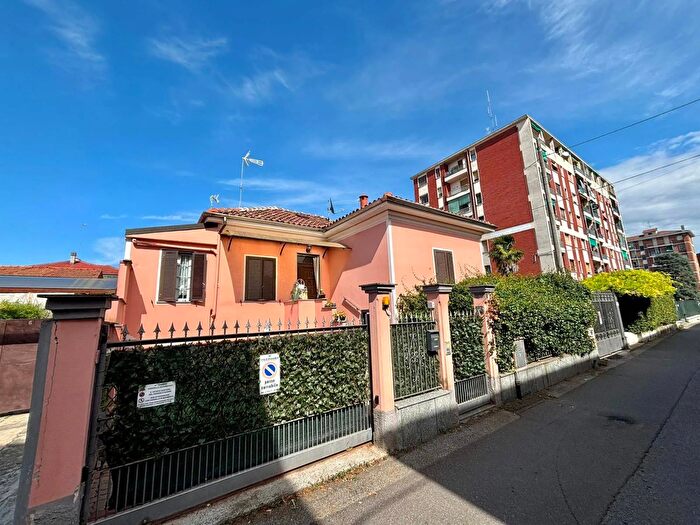 Case in Vendita e in Affitto - 2