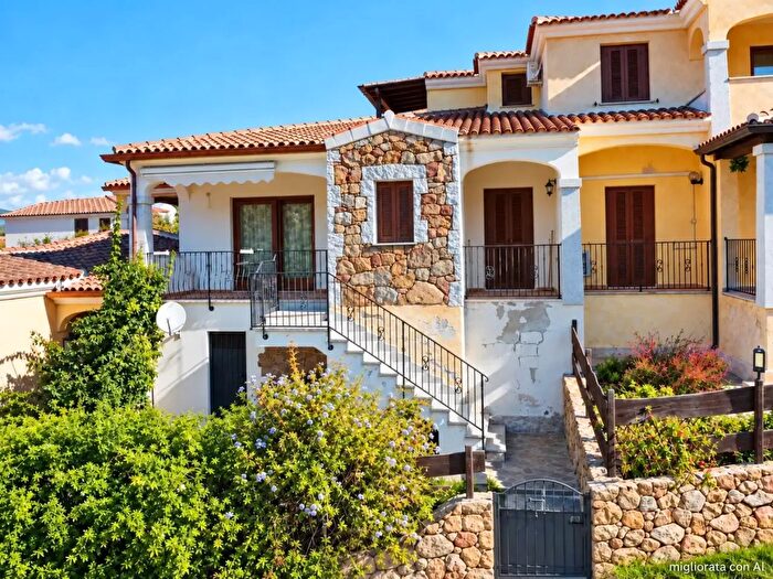 Casa quadrilocale in vendita in Via su Puntu, Budoni