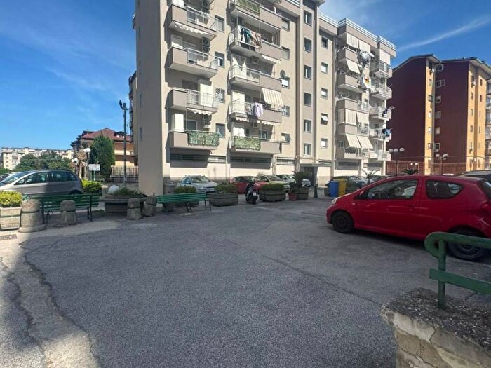 Appartamento trilocale in affitto in Via Aldo Moro, Centro, Marano di Napoli
