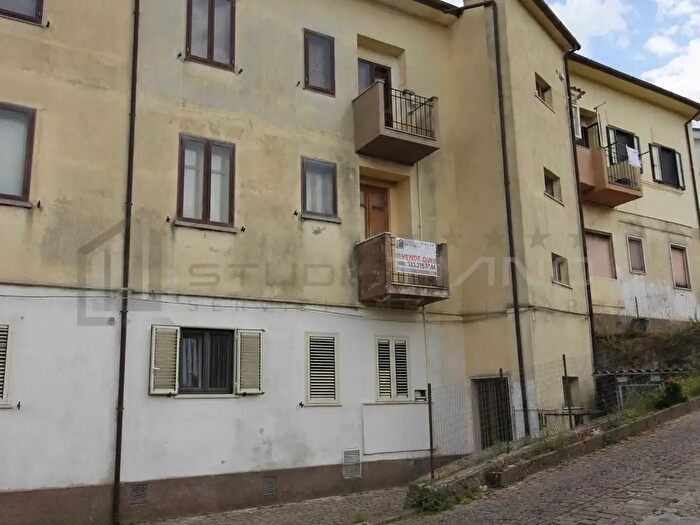 Appartamento trilocale in vendita in Via XX Settembre, Rende