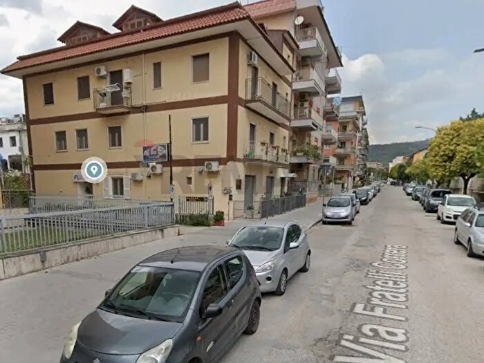 Appartamento monolocale in vendita in Via Fratelli Correra, Caserta