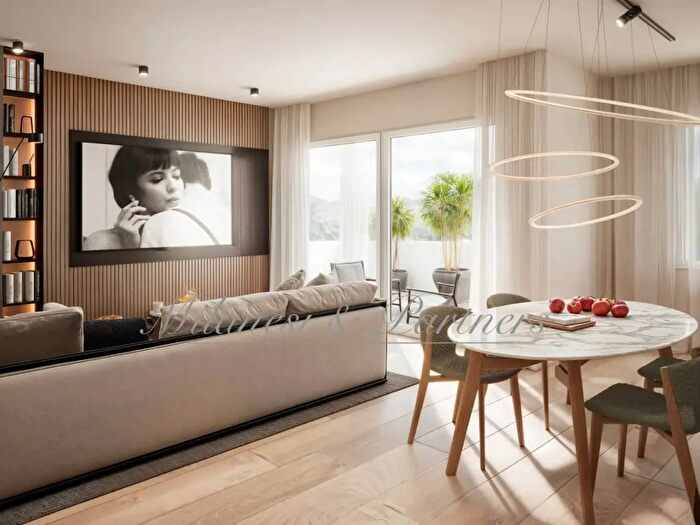Appartamento trilocale in vendita in Via Divisione Julia, Bergamo
