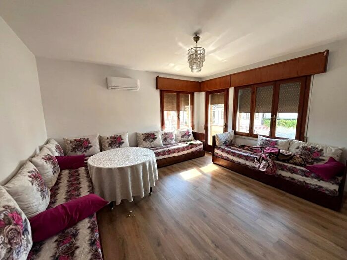 Appartamento trilocale in vendita in Via Gabriele dAnnunzio, Pederobba