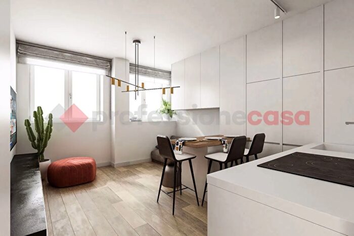 Appartamento monolocale in vendita in Via Lorenteggio, Milano