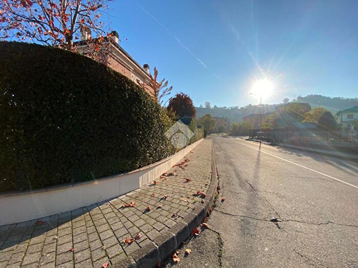 Appartamento trilocale in vendita in Via M Battilocchi, Collecchio