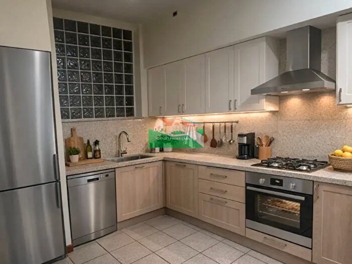 Appartamento quadrilocale in vendita in Ravenna