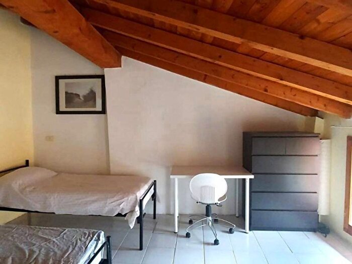 Appartamento bilocale in affitto in Via del Pratello, San Felice, Bologna