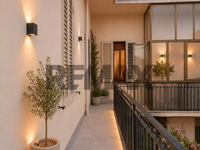 Appartamento con 6 locali in vendita in Via Vittorio Emanuele II, Viagrande