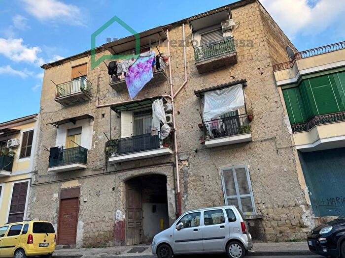 Appartamento monolocale in vendita in Via Monte Faito, Napoli