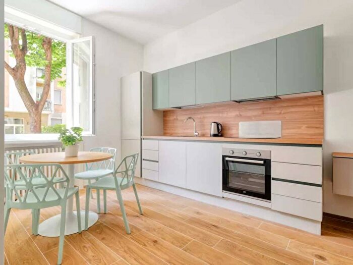 Appartamento bilocale in affitto in Via Savona, Solari, Milano