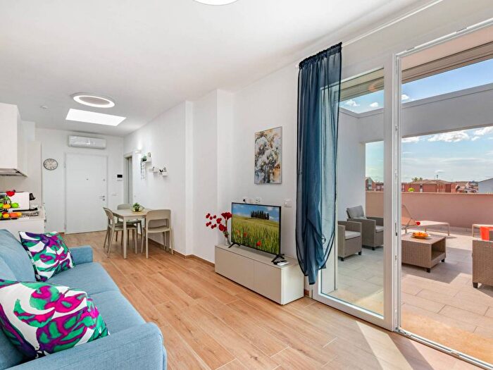 Casa bilocale in affitto in Via Natisone, Porta Nuova Ingegneria, Pisa