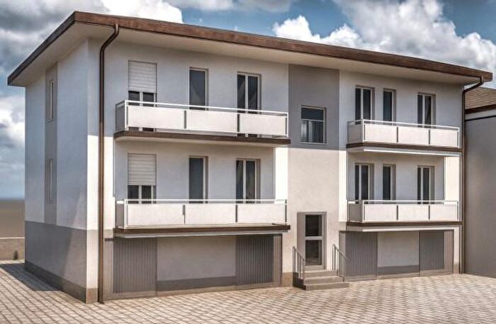 Appartamento trilocale in vendita in Vicolo Maggio, Lodi Vecchio