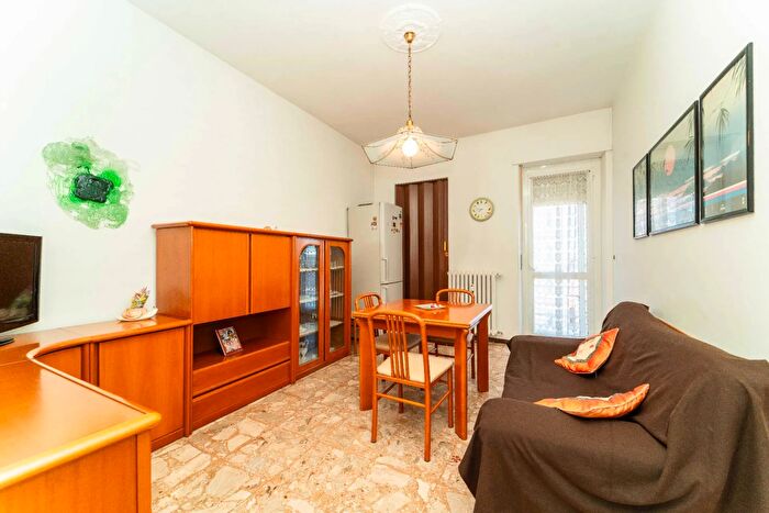 Appartamento trilocale in vendita in Via Monviso, Vinovo