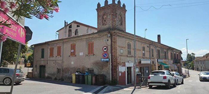 Appartamento con 6 locali in vendita in Sr Stimigliano, Stimigliano