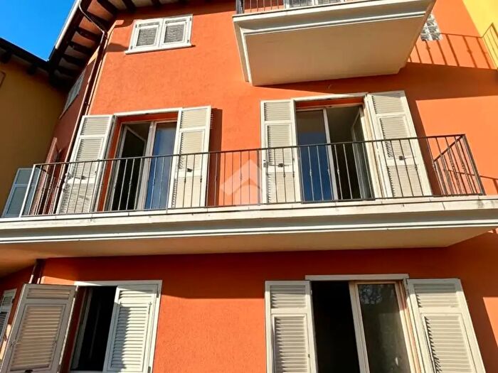 Appartamento quadrilocale in vendita in Via Marzabotto, Aulla