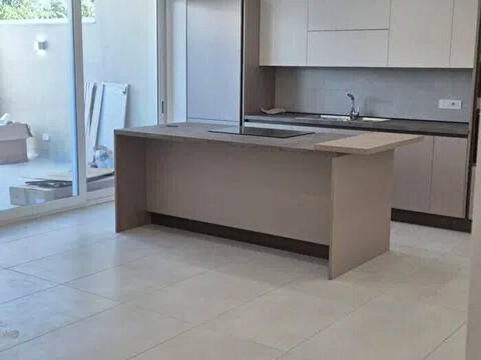 Casa con 5 locali in affitto in Viale Della Libertà No Number, Lusciano