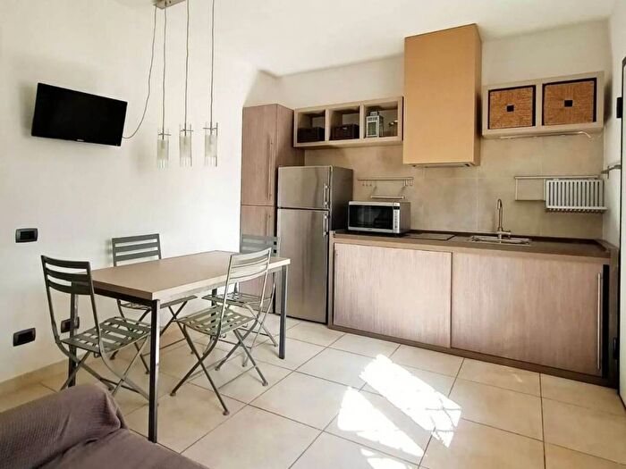 Appartamento bilocale in affitto in Via Felice Cavallotti, Marina di Carrara, Carrara