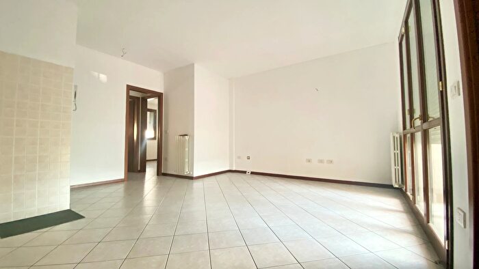 Appartamento bilocale in vendita in Via Ariosto, Cento