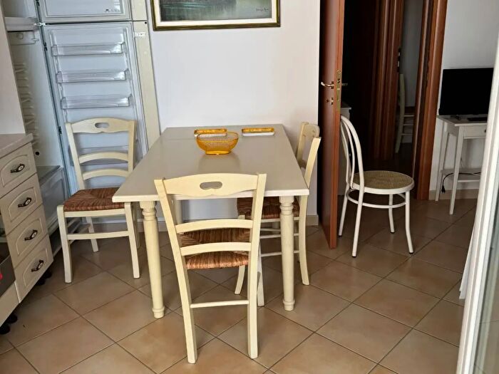 Appartamento trilocale in vendita in Via Rovigo, Alba Adriatica