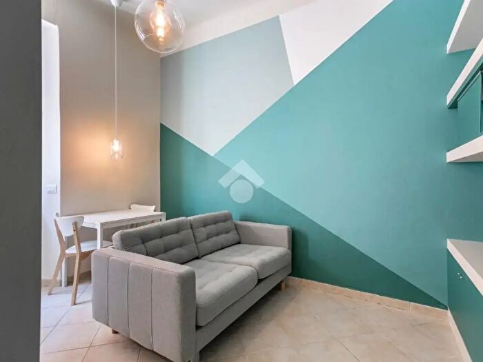Appartamento bilocale in affitto in Via Pietro di Pietramellara, Milano