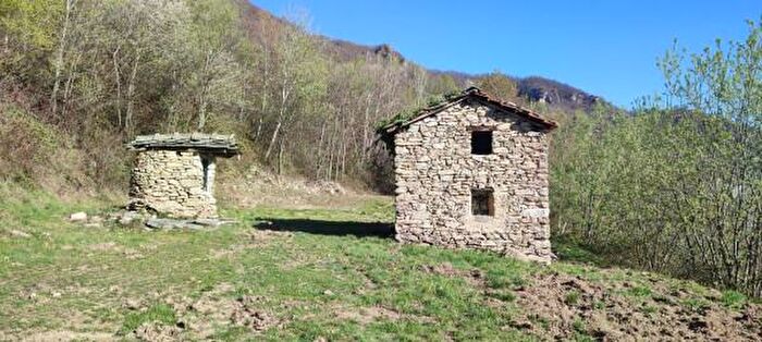 Casa in vendita in Via Massimo, Envie