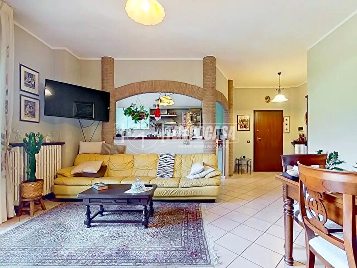 Appartamento quadrilocale in vendita in Via C Bottoni, Salsomaggiore Terme