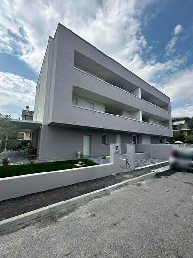 Appartamento quadrilocale in vendita in Via Santa Caterina, Selvazzano Dentro