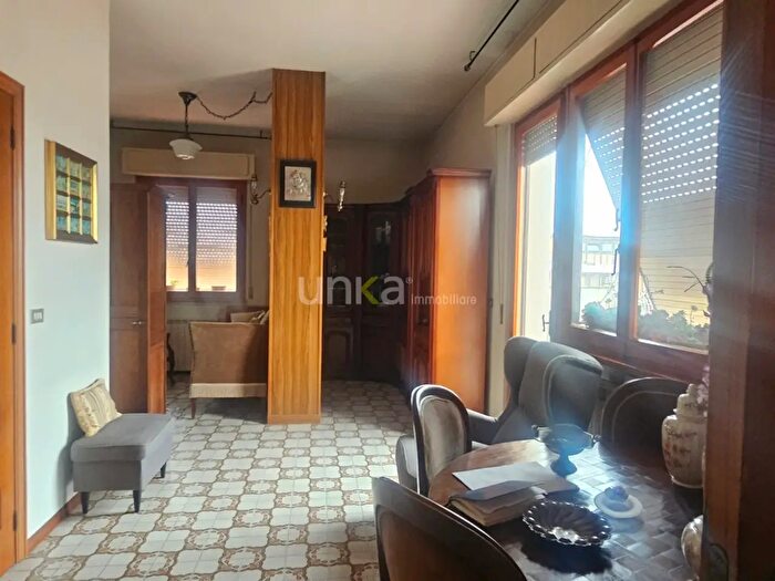 Appartamento con 5 locali in vendita in Via Antonio Gramsci Snc, Jesi