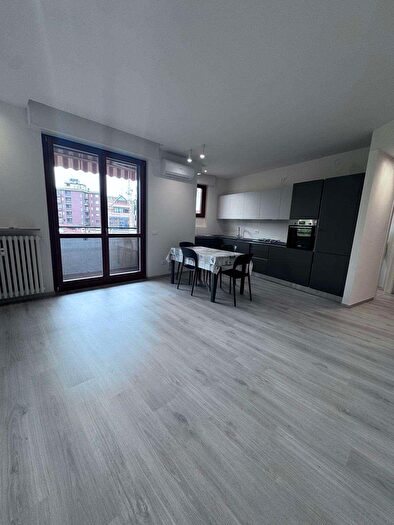 Appartamento bilocale in vendita in Via Como, Varese