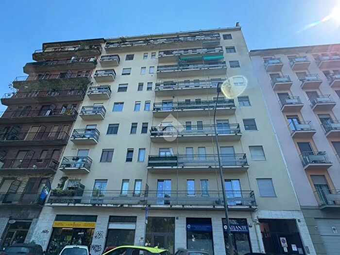 Appartamento bilocale in vendita in Viale Caterina da Forli, Milano