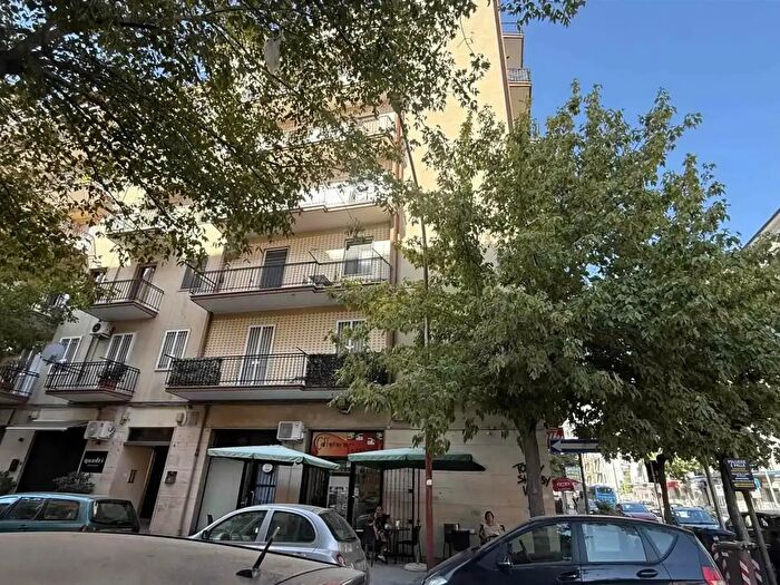 Appartamento trilocale in vendita in Foggia