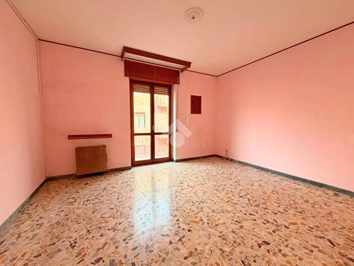 Appartamento trilocale in vendita in Via Cesare Battisti, Lucera