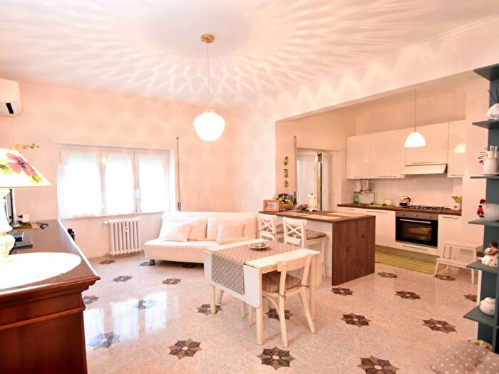 Appartamento quadrilocale in affitto in Via Anselmo Ciappi, Portuense, Roma