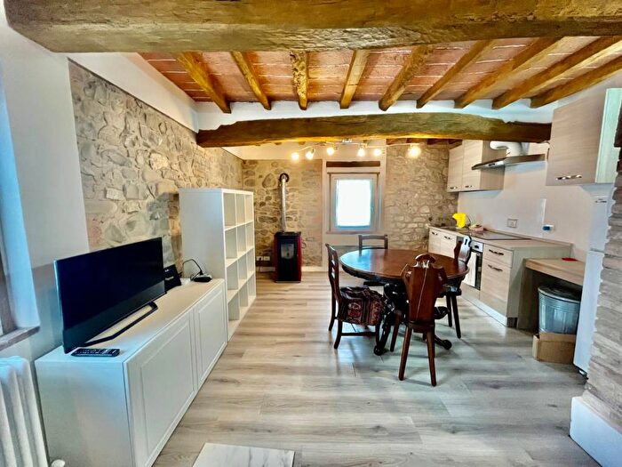 Appartamento trilocale in affitto in Veggia Villalunga, Casalgrande